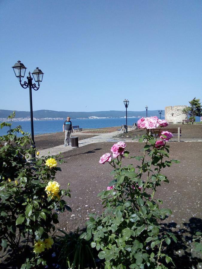 Guest House Tony Nesebar Exterior foto